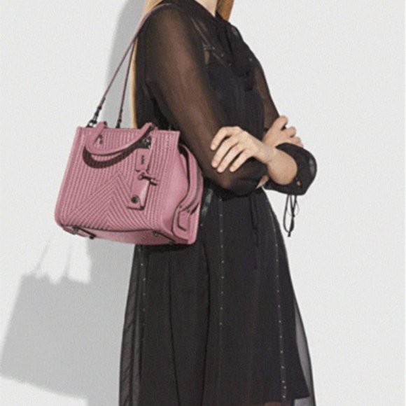 Coach Rogue 25 Womens Handbag Shoulder Bag Crossbody Quilted Nappa Leather $795 - Picture 1 of 13